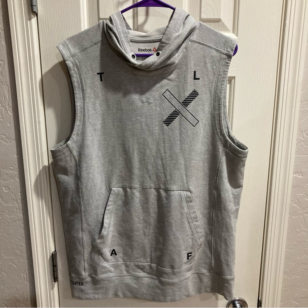 Reebok Combat TLAF MMA Gray Sleeveless Hoodie Size M